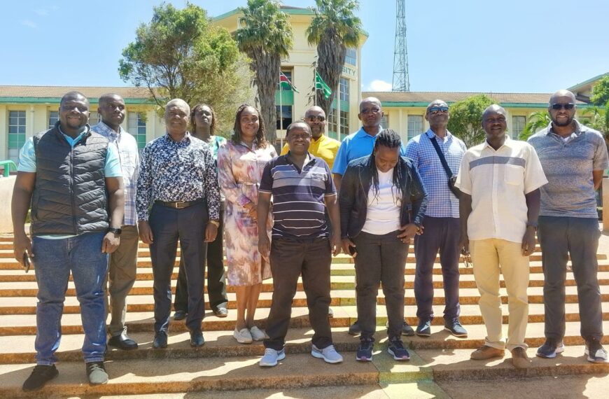 Bachelor of Science Class of 1990 Visits Moi University